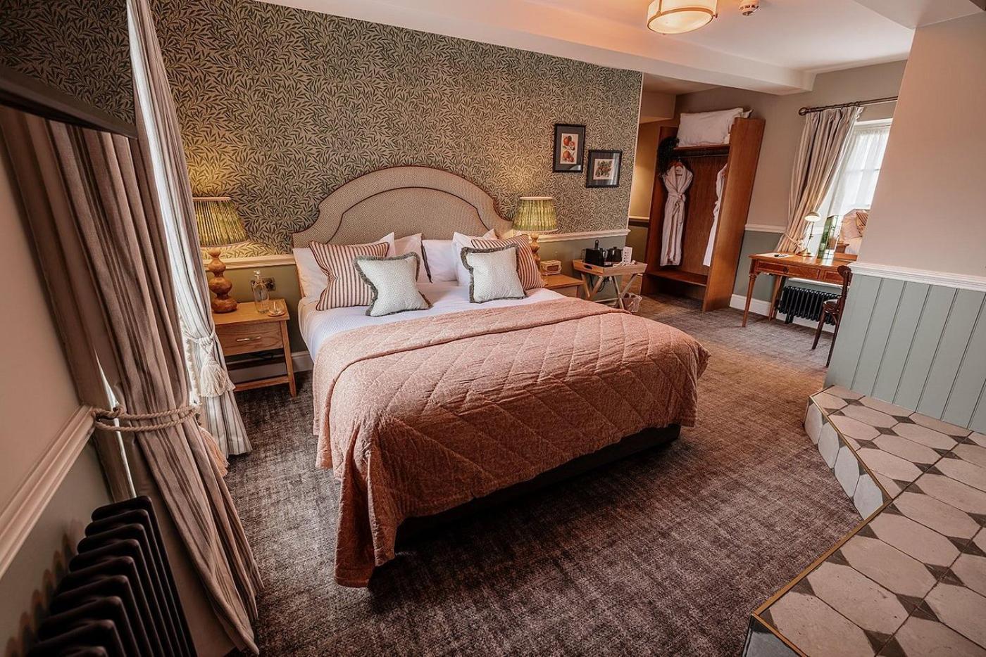 Hotel The Ashford Arms Extérieur photo