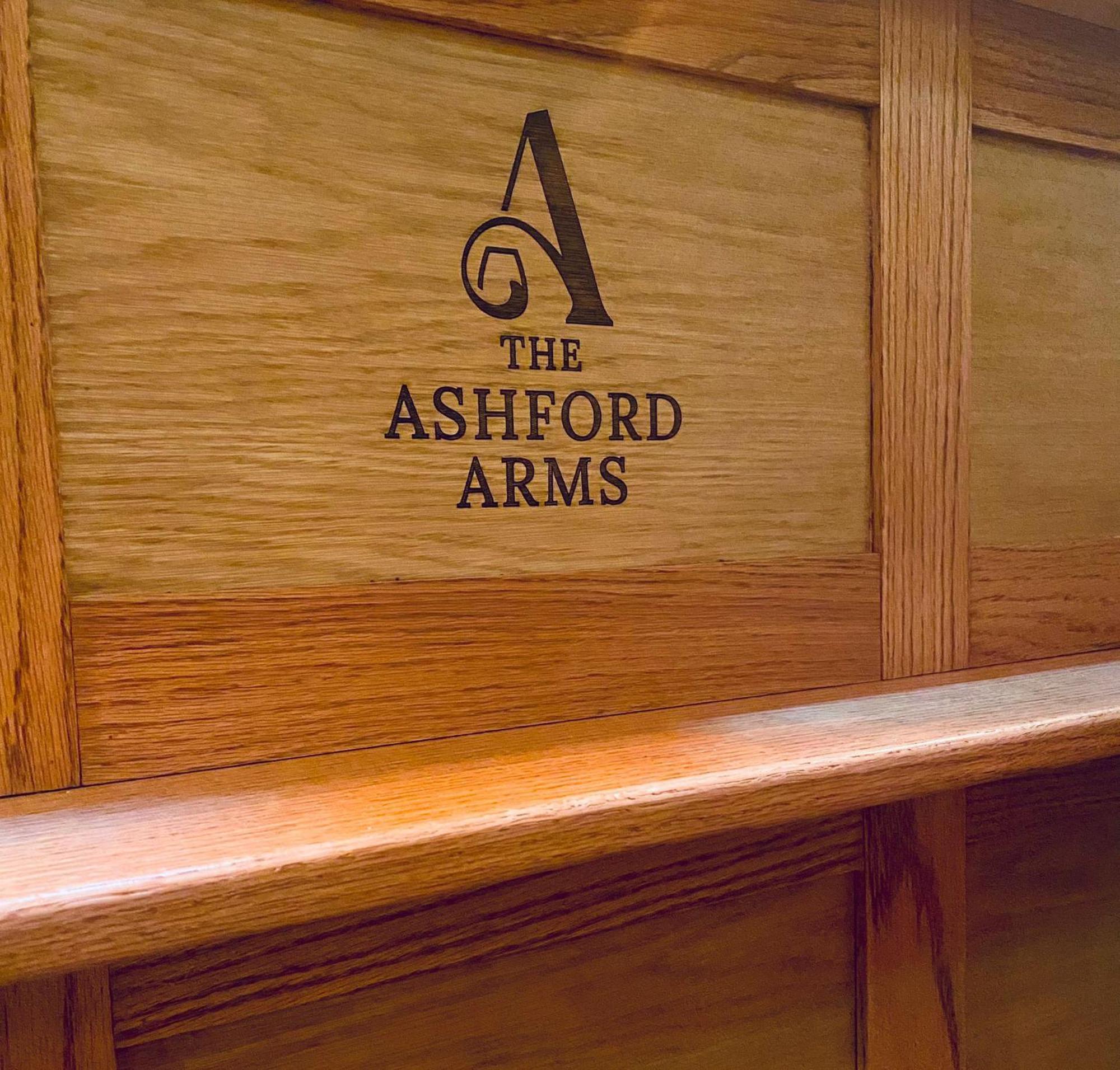 Hotel The Ashford Arms Extérieur photo